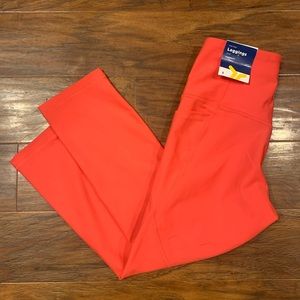 NWT Old Navy women’s crop leggings size S ✨